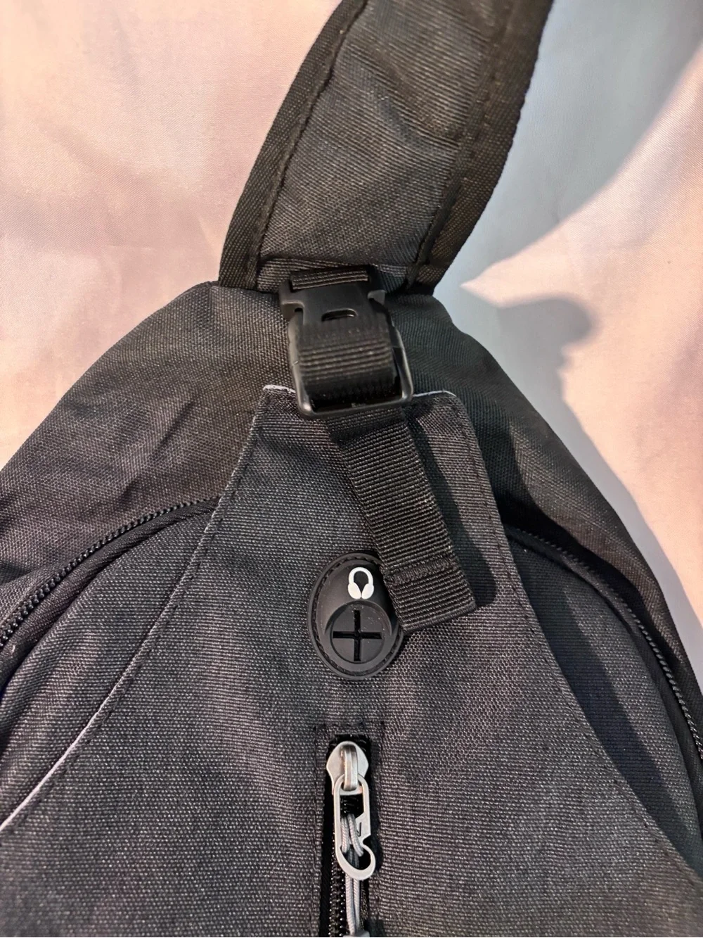 Waterfly Black Sling Backpack Crossbody Travel Bag Side Elastic Mesh Pockets